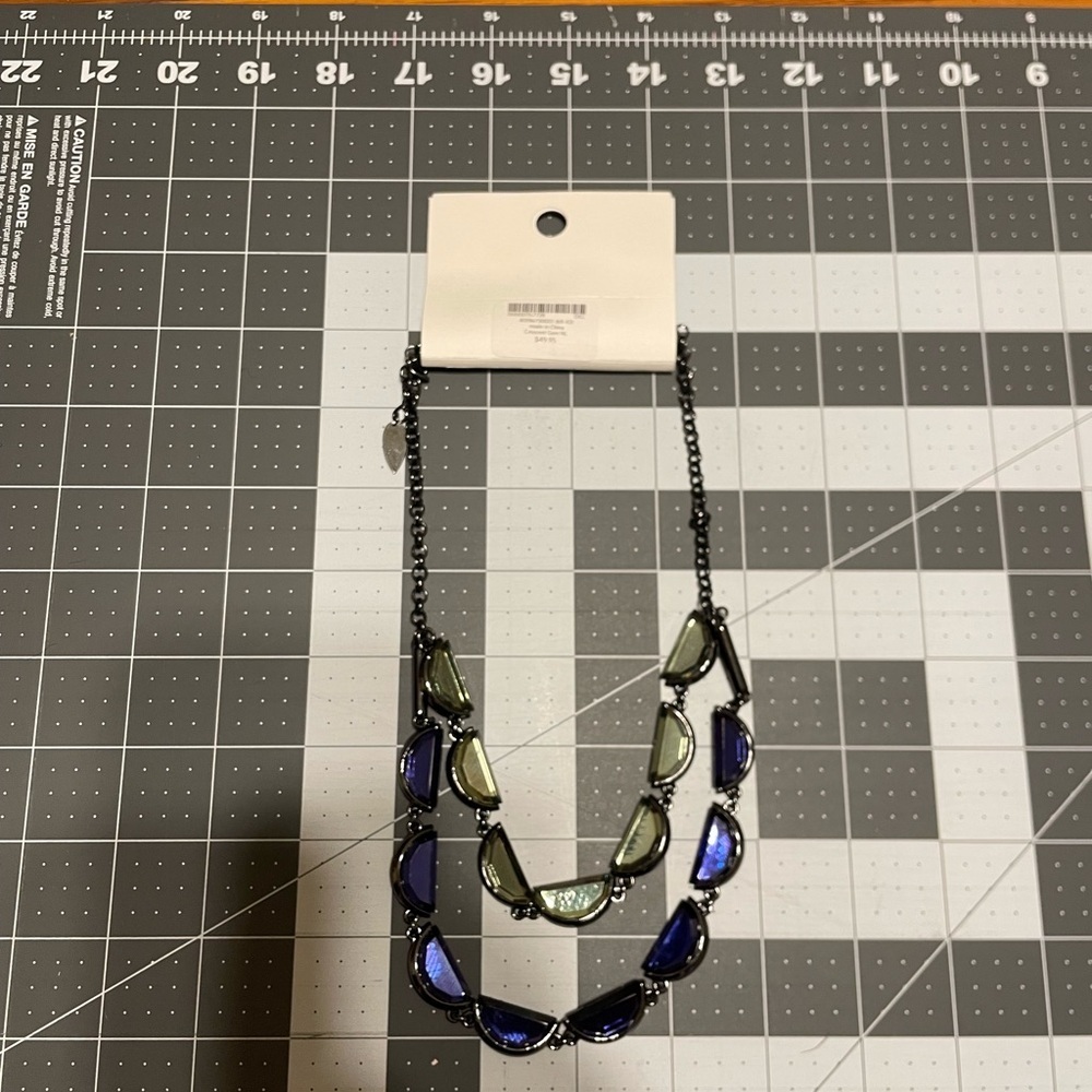Blue and Green Coldwater Creek Necklace G06 6610